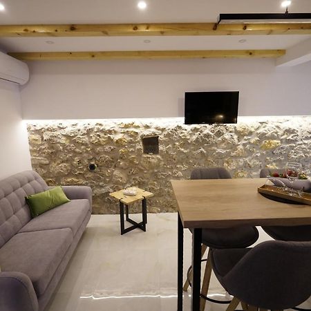 Apartment Ispod Ure 锡尼 外观 照片