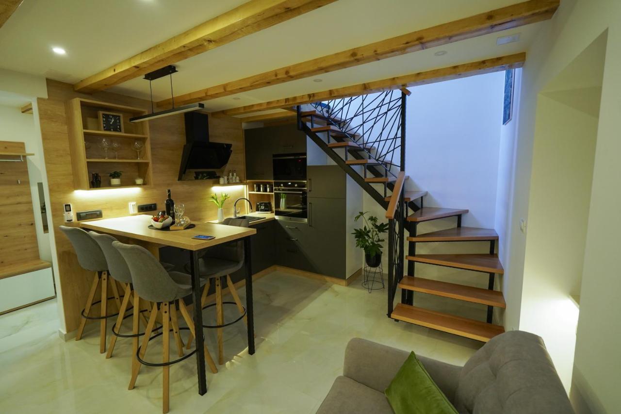 Apartment Ispod Ure 锡尼 外观 照片